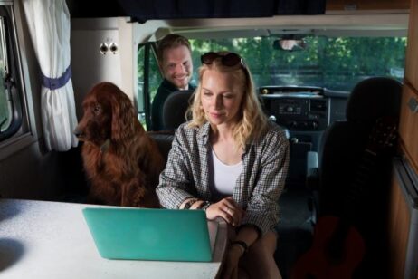 キャンピングカーがテレワーク・ワーケーションに最適な3つの理由